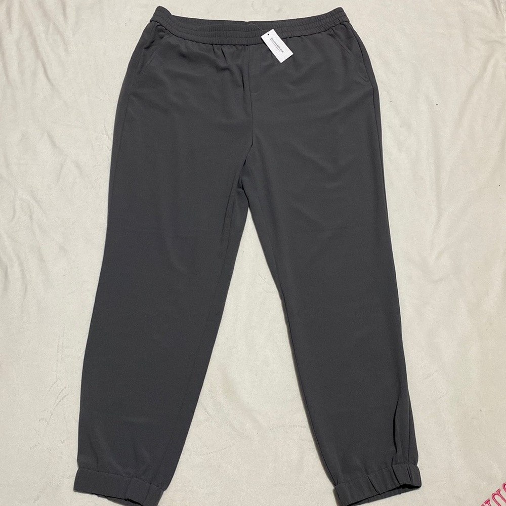 NWT Banana Republic Gray Joggers Sz 16